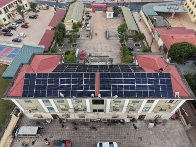 Hệ thống điện mặt trời hòa lưới bám tải 80kW cho UBND xã Tân Dĩnh – Bắc Giang