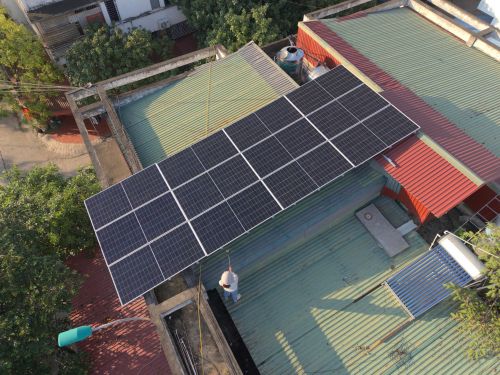 Điện mặt trời hybrid